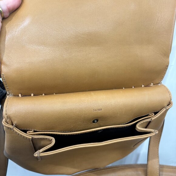 *RARE* 2003 Vintage Gucci Tan Long Shoulder Bag - Picture 9 of 11